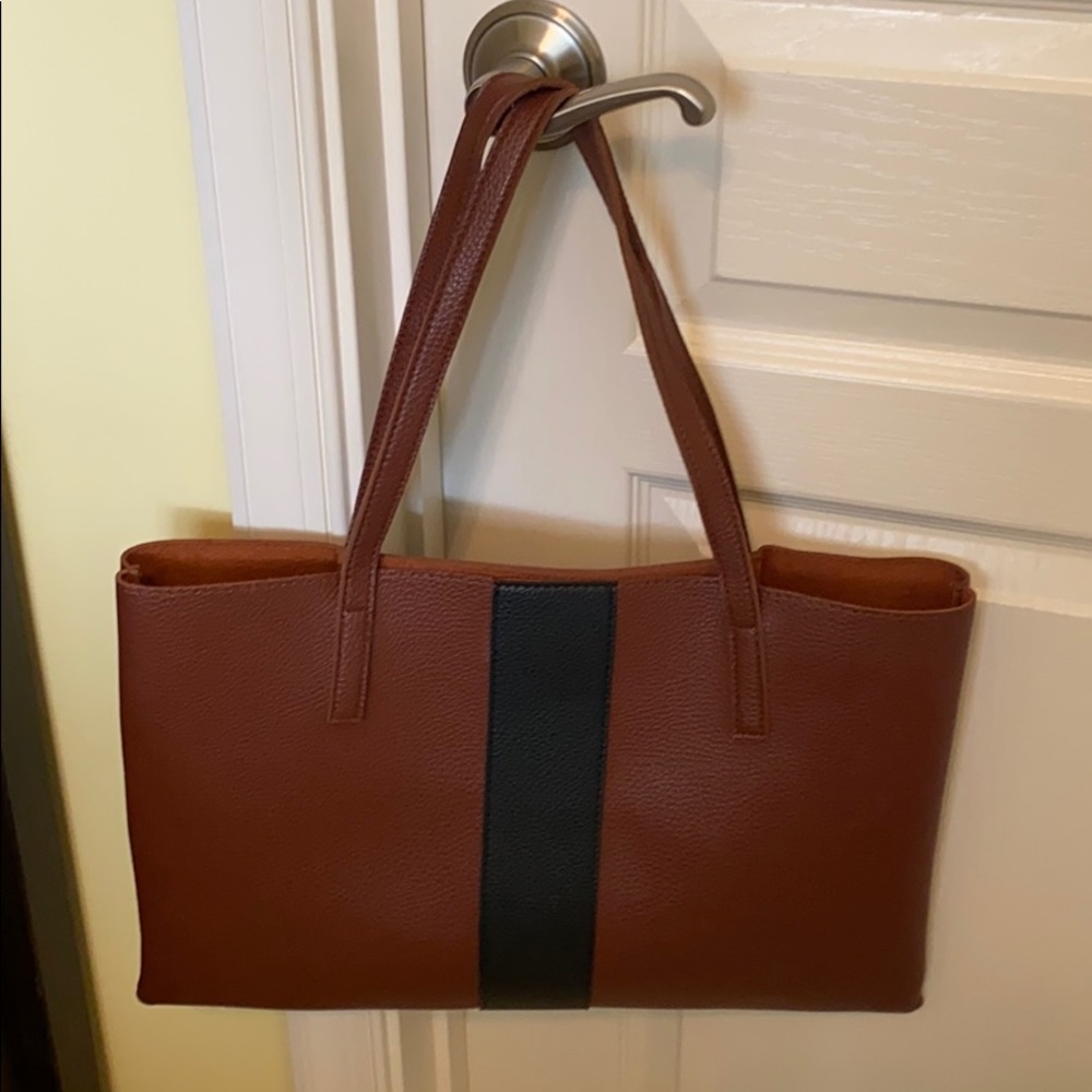 Black stripe tote bag
